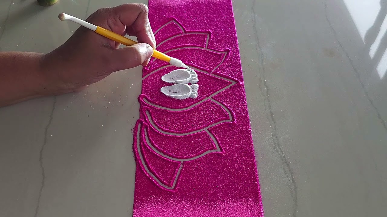 Easy Navratri Rangoli Design || Diwali Dussehra Lakshmi Paul Rangoli Designs 