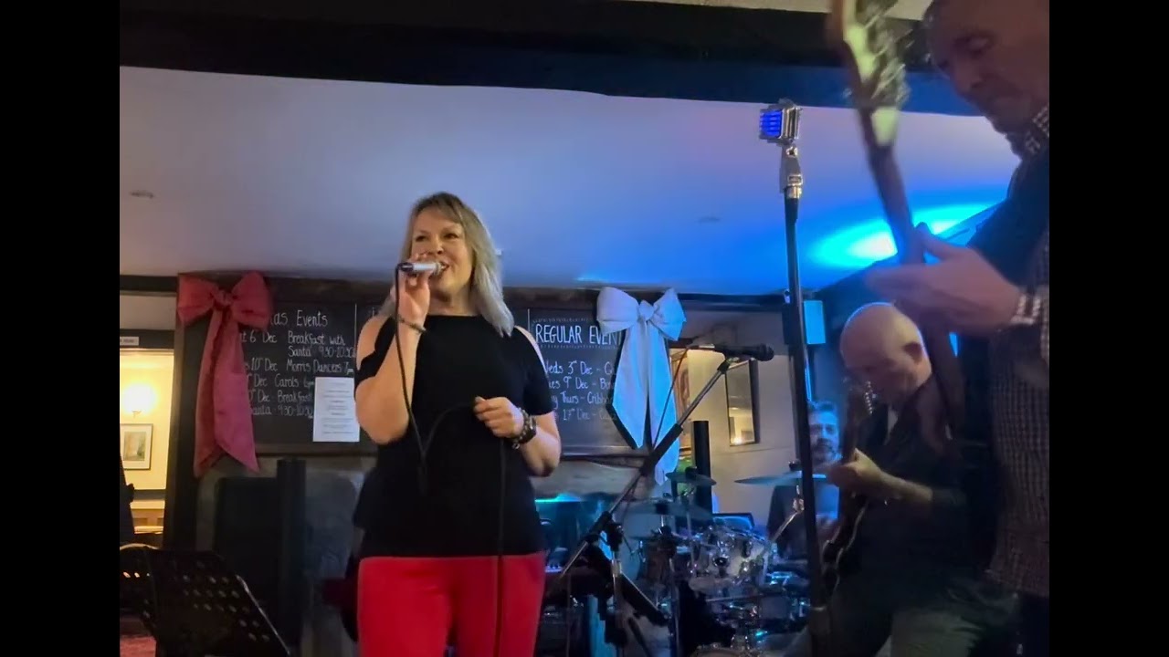 How sweet it is (to be loved by you) - live cover by the Katie Kershaw Band @KatieKershawBand 