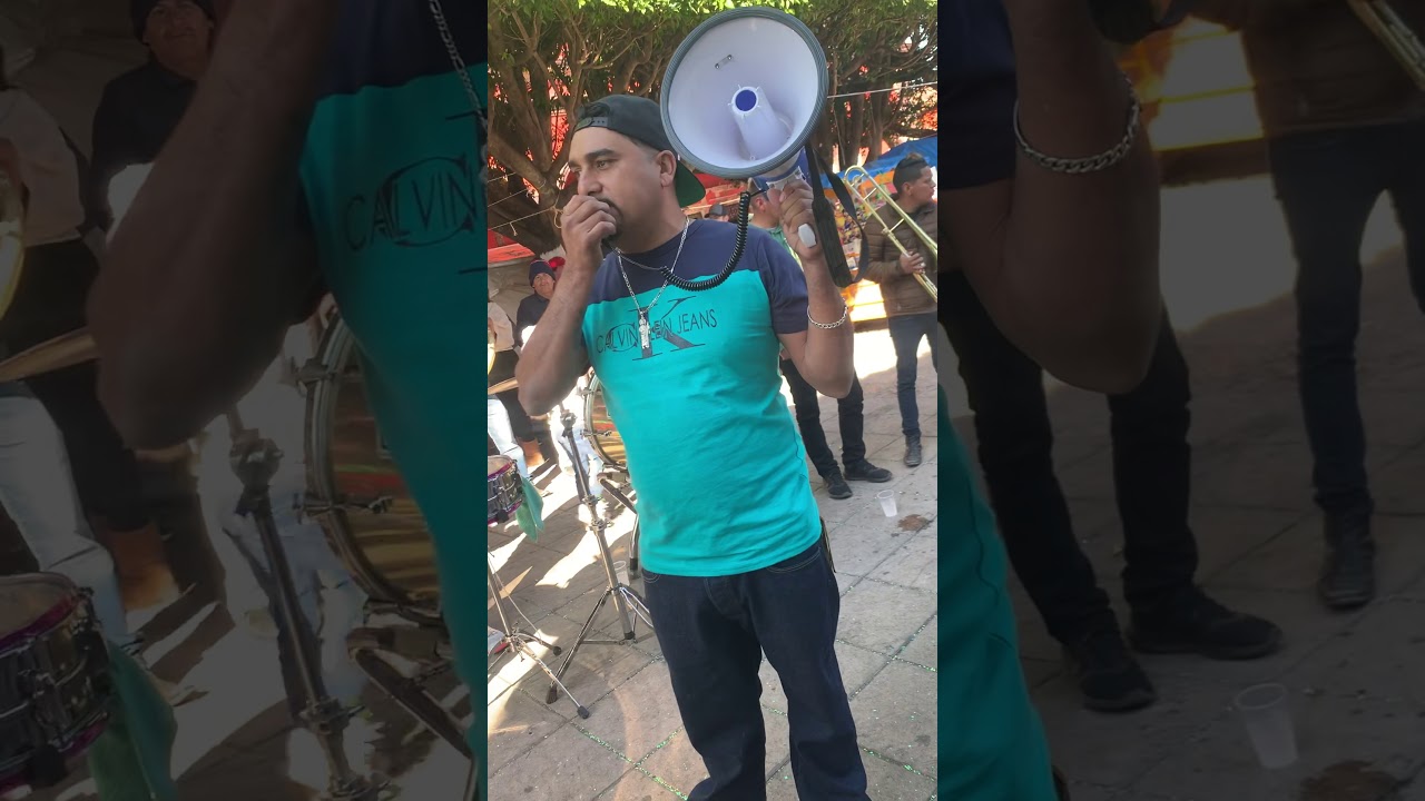 Ecuandureo Michoac&aacute;n | Blue Island and la Hoya run this