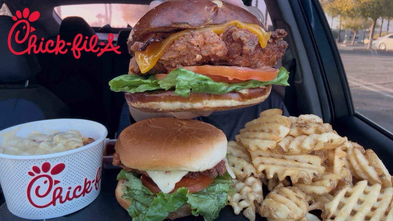 Chick-Fil-A New Pretzel Cheddar Club Sandwich Mukbang