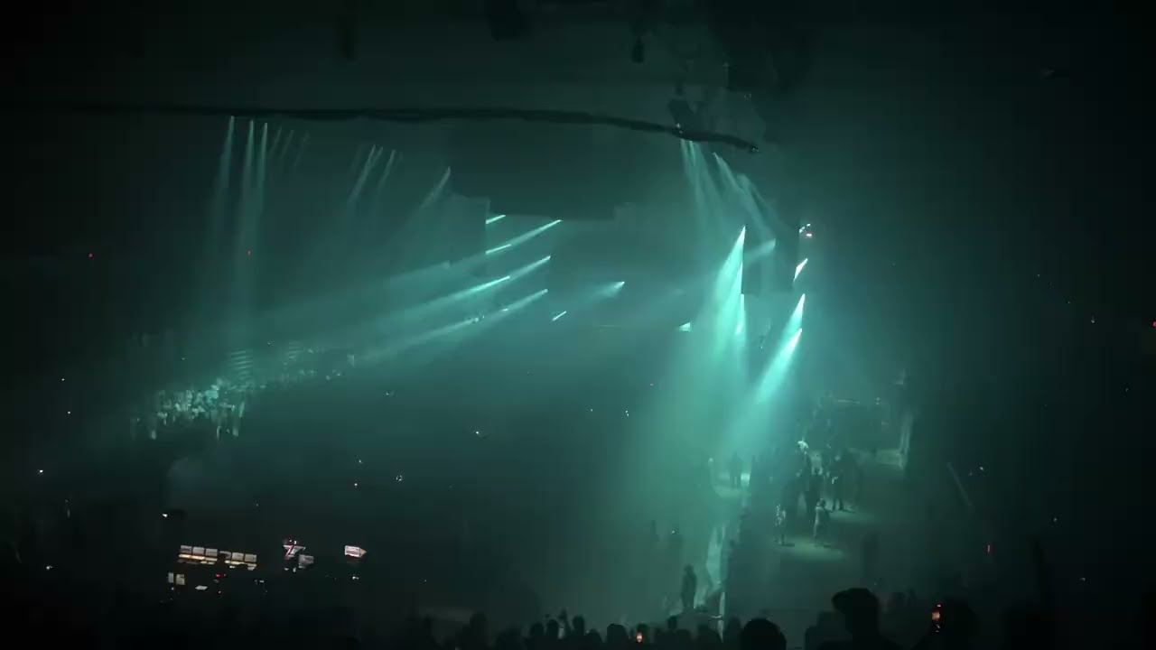 Swedish House Mafia - Sacrifice (Remix) / Live in San Diego 9/4/2022 (4K)