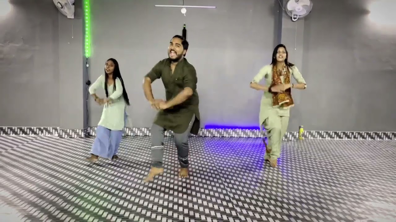 ALRHAAN KUAARIAAN SONG |Diljit Dosanjh|Punjabi song CHOREOGRAPHY BY MOMAL SINGH..@vibestudio8731