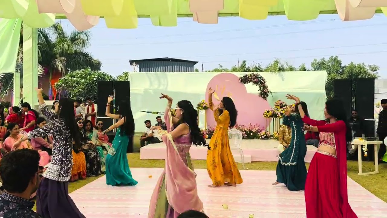 Carnival dance  #carnival #carnivalideas #newsongs #bridemaids #bride #groom #reels #shortvideo 