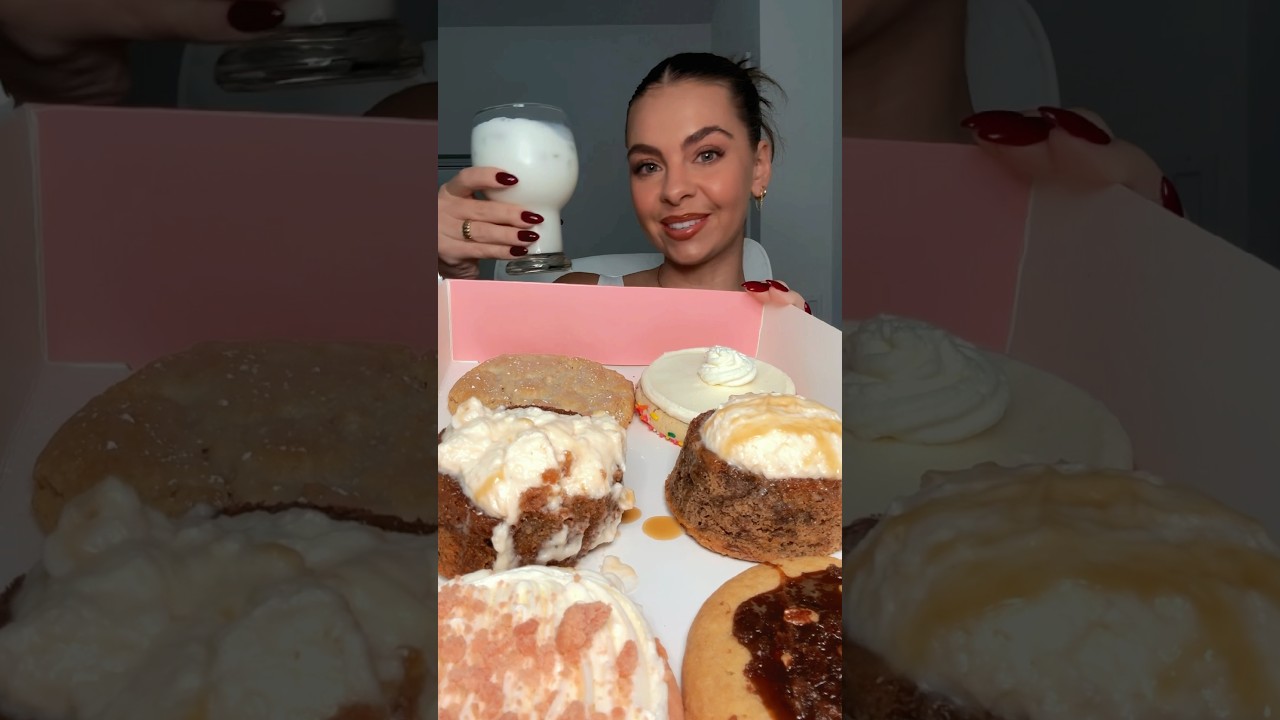 TASTING + RATING CRUMBL COOKIES IN 1 MINUTE !!! 🤭💗🍪 #crumblreview #foodasmr #cookiesandmilk