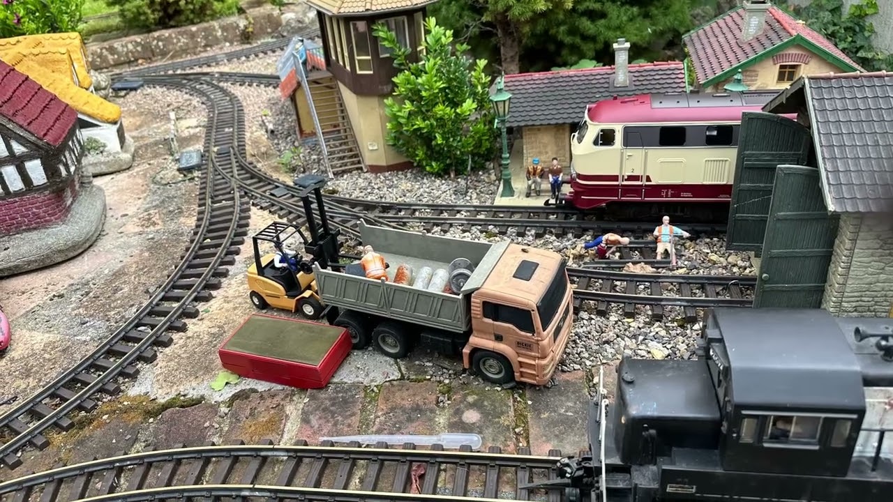 The third (photo) montage marking the 30th anniversary of the Kent G Scale Society