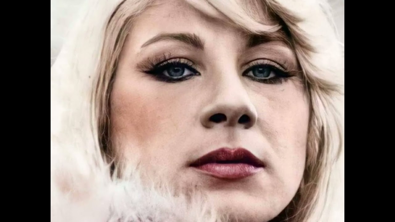 Ayla Algan...Bak Şu Adama Aşık Oldu (45 lik Plak)