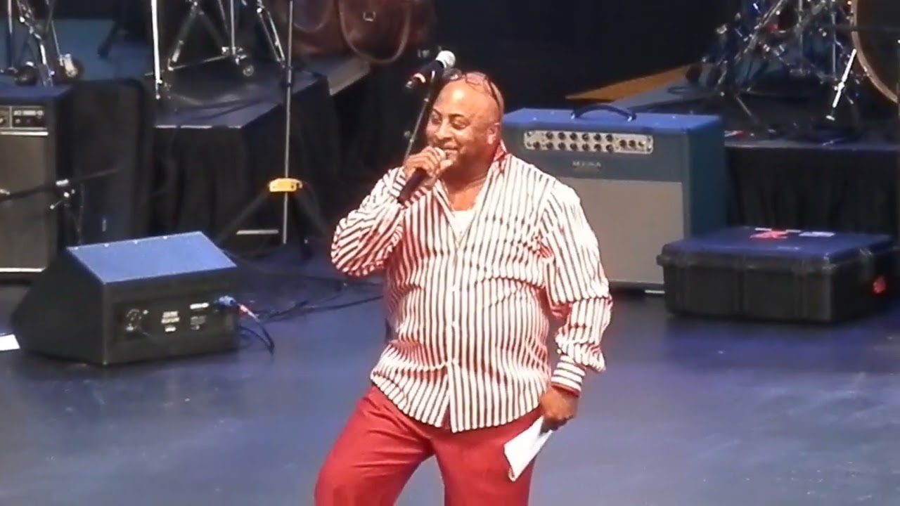'Comedian' MC 'Lightfoot' Introducing Himself - 