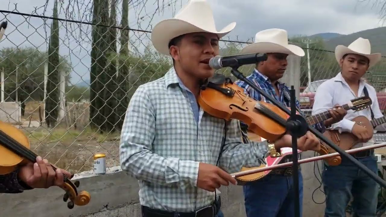 Dos temas muy buenos Con Fidel y Aldair Cruz y los nuevos  Primos