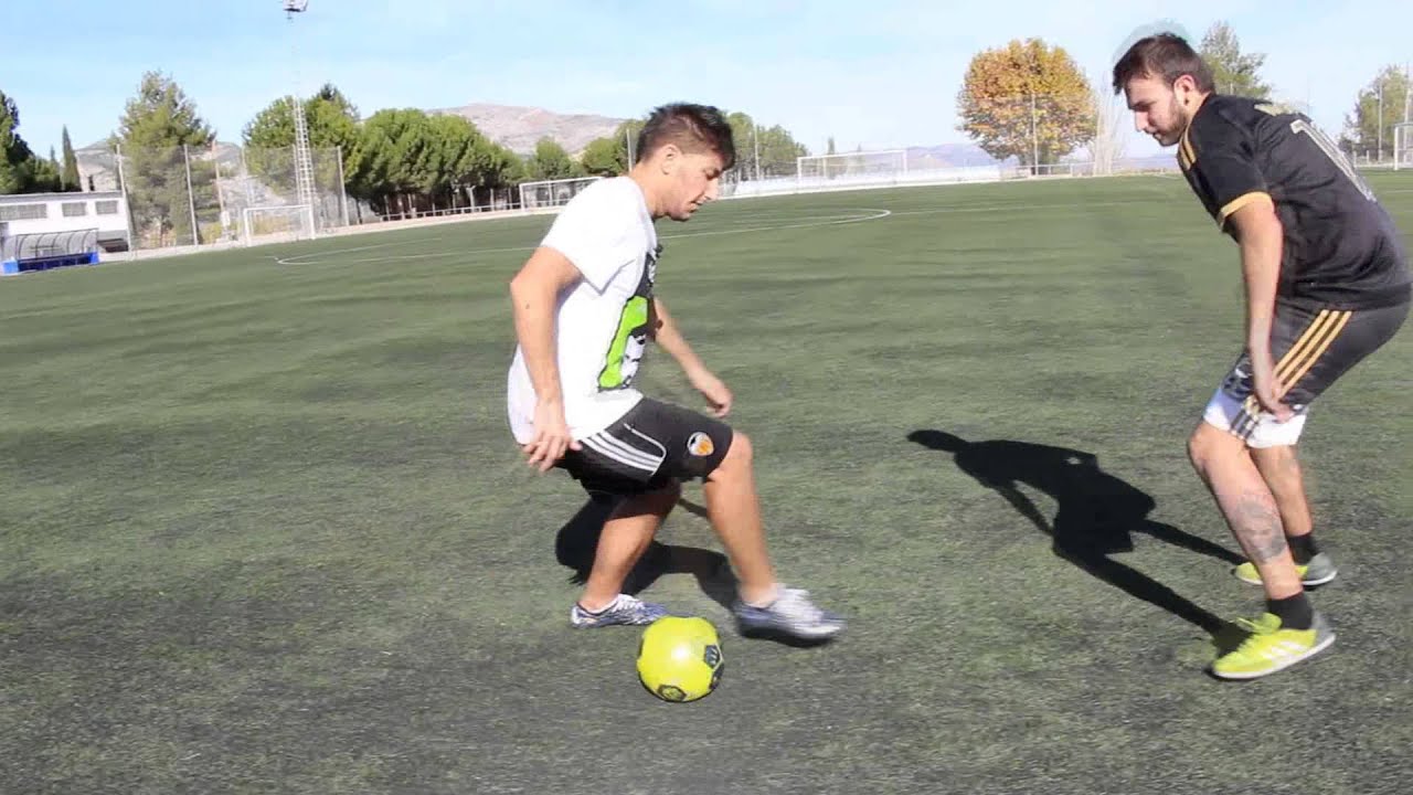 Como Hacer La Bicicleta - Trucos de Futbol/freestyle