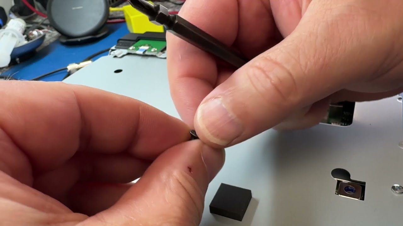 How to Install CW Filters in Your Yaesu FTDX-10 and not chewing up the case screws!