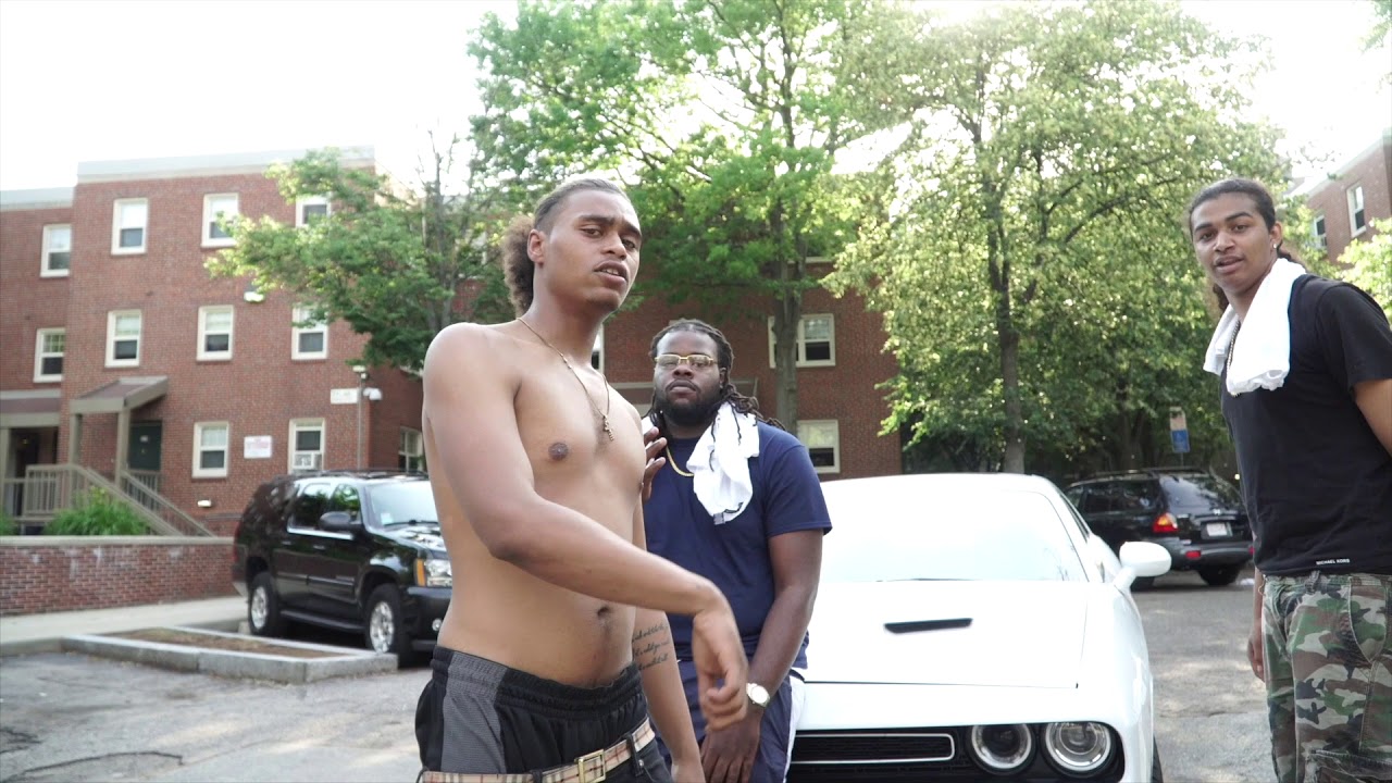 Trap Glizzy ft Qwest - Blue Strips