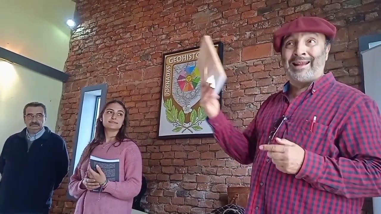 IDENTIDAD FLORIDA RECONOCE A LA NOVEL PROFESORA LUC&Iacute;A VARELA (7/13/2023) - La