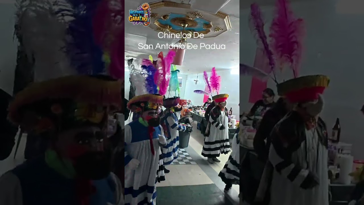 Danza de chinelos De San Antonio De Padua en la placita 5 Boroughs Market 