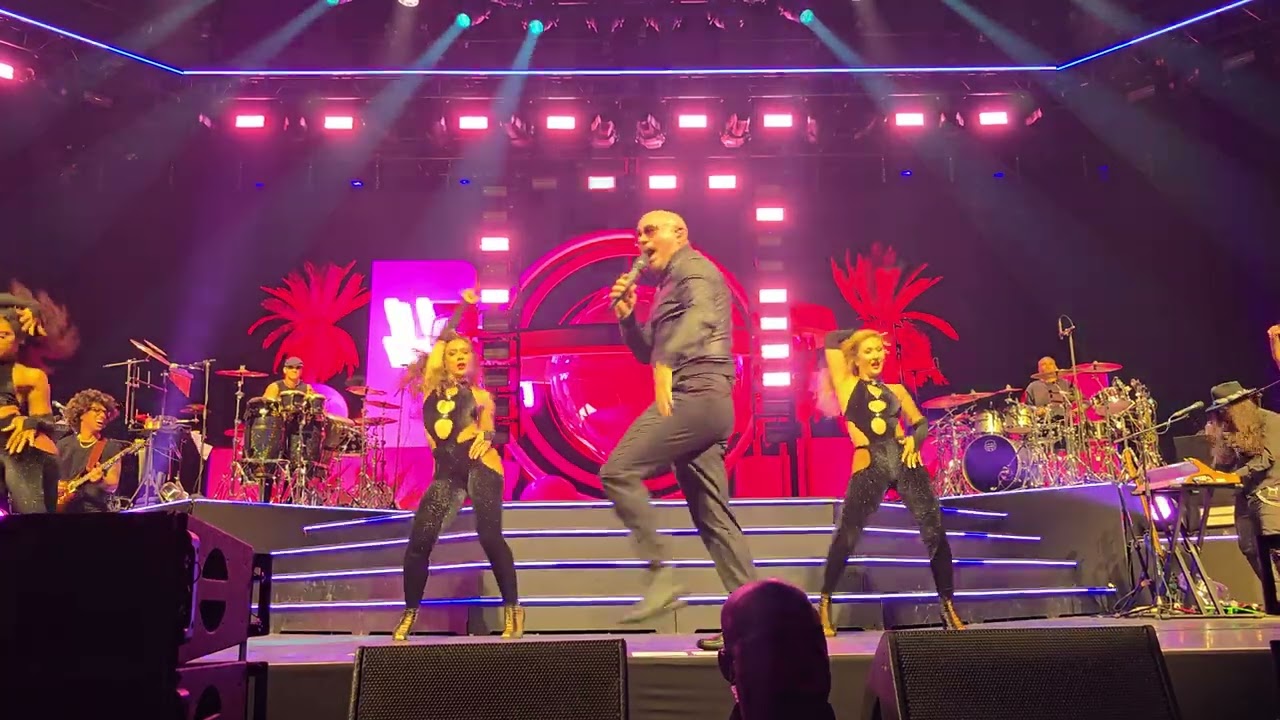 Hotel Room Service - Pitbull / Sportpaleis, Antwerpen [14.06.2025]