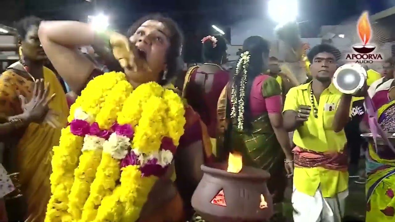 நான் பாடிய முதல் பாடல்.(ஆடி வருவது ஆத்தா நம்மை நாடி வருவது ஆத்தா) ஆசிரியர் காஞ்சிஅப்பு - 9790624218