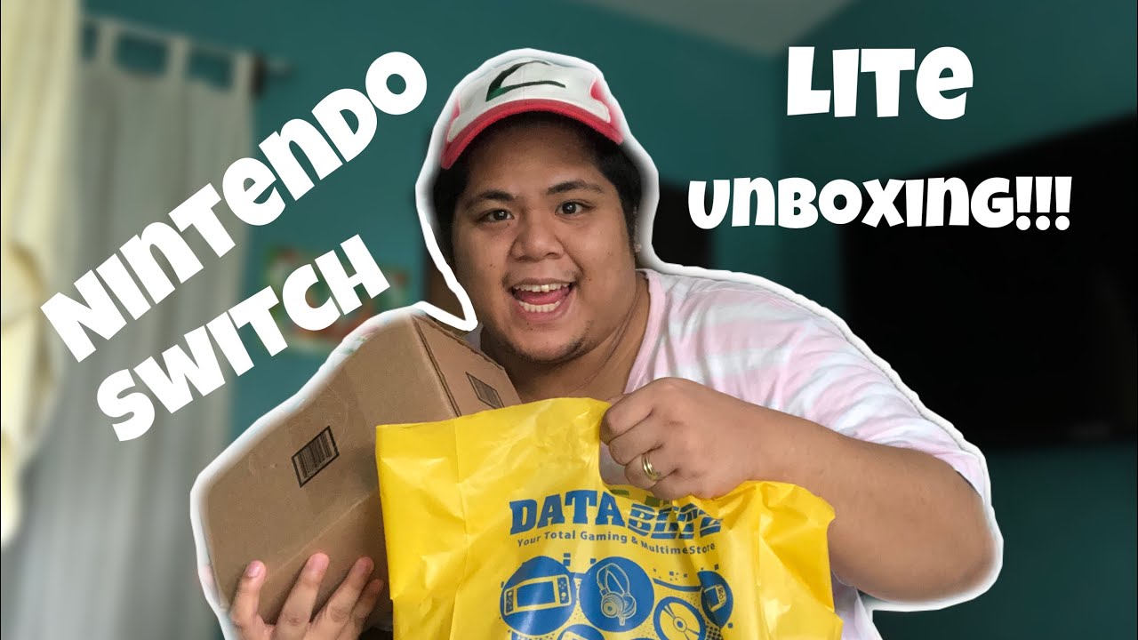 UNBOXiNG MY NiNTENDO SWiTCH LiTE! ANiMAL CROSSiNG!? 😱