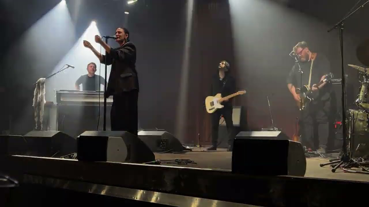 Nadine Shah - Greatest Dancer - New Century Hall, Manchester - 27 April 2024