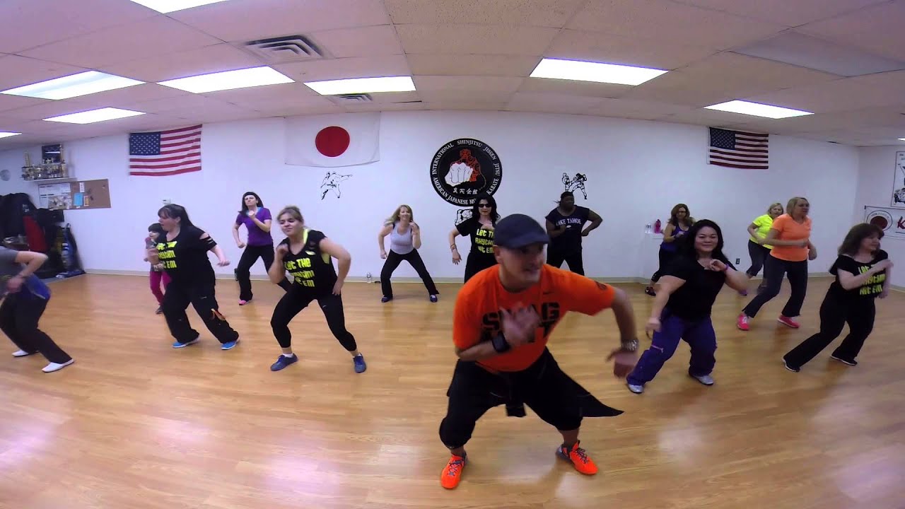 Dance Fitness: 