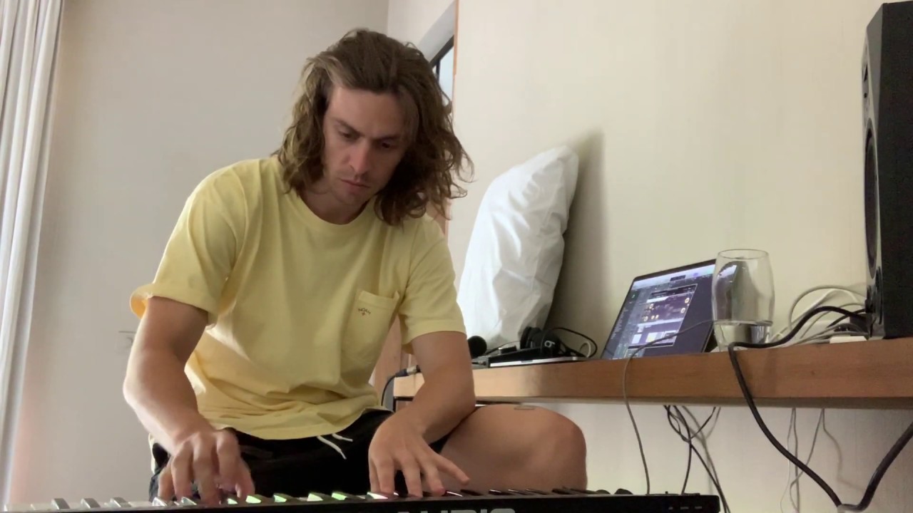 FROM IPHONE TO YOUTUBE #7 // MAKING MUSIC IN BALI