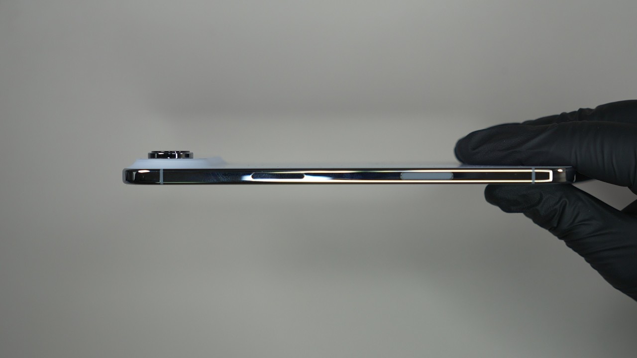 TechUnboxings ASMR: iPhone Air (Sky Blue) Unboxing