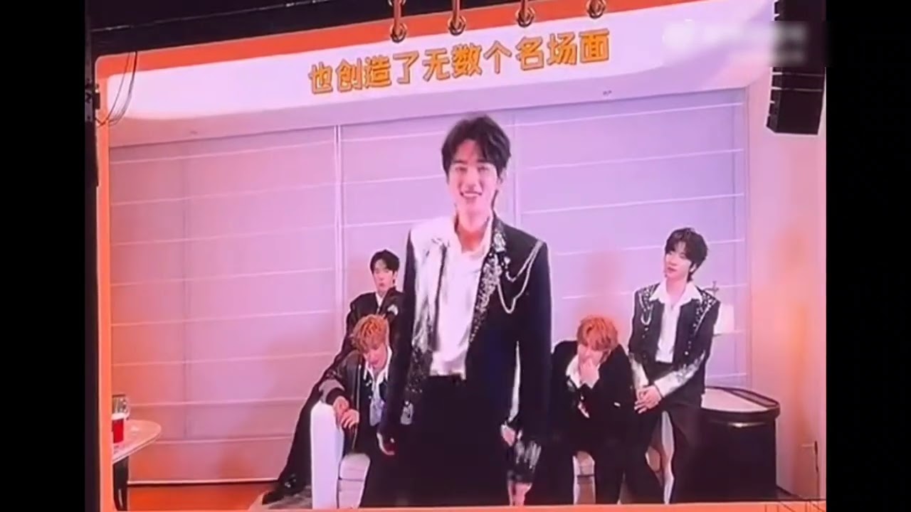 [TNT时代少年团]TF新年音乐会小片-啊啊啊啊全是回忆 #tf家族新音 #tnt时代少年团 #马嘉祺 #丁程鑫 #宋亚轩 #刘耀文 #张真源 #严浩翔 #贺峻霖 
