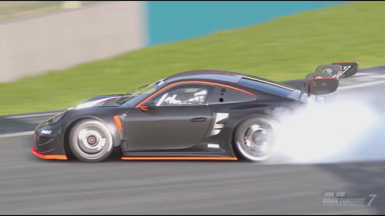 ドラゴントレイル、シーサイドPORSCHE 911 GT3 R drift🙃