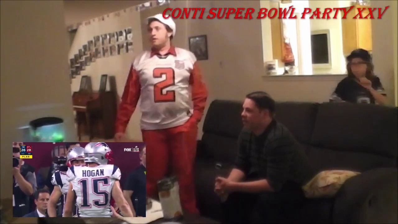 2016 PATRIOTS SUPER BOWL LI 51 Fan Reaction - (2-5-2017) (4th Quarter - Edelman catch) * 1/3 *