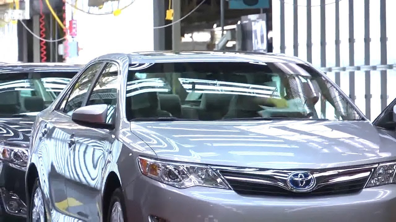 Так собирают Вашу ТОЙОТА КАМРИ.Assembling your car TOYOTA CAMRY