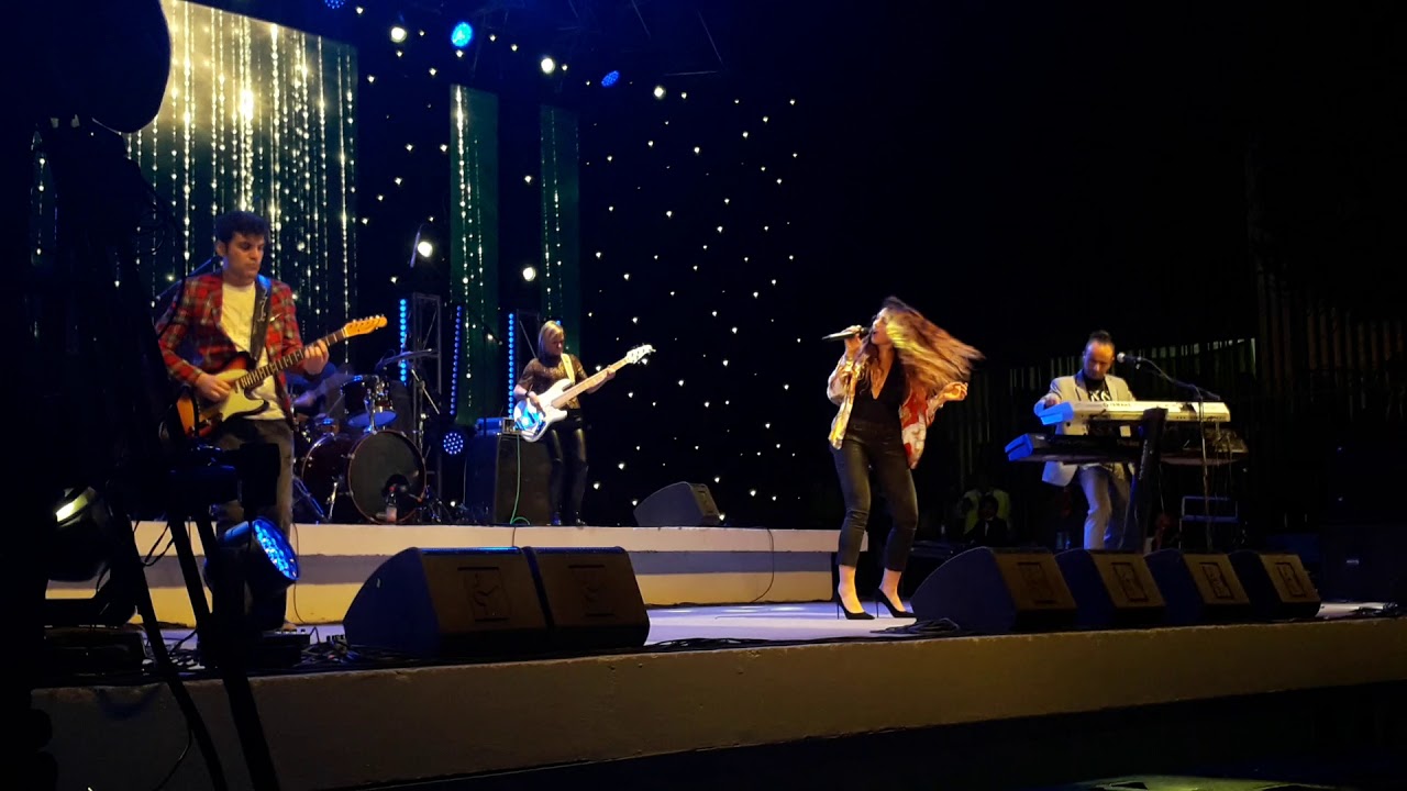 Matia Bazar - Sólo Tu (en español) en vivo 15.02.2019