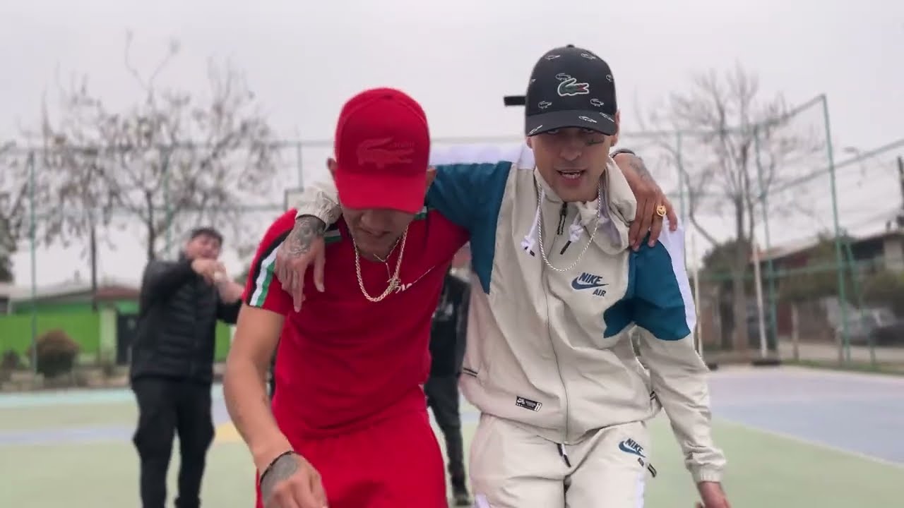 MIS NAIKIS (VIDEO OFICIAL) - CHUKY MC x CAMILEETO (PROD. EZE TBM)