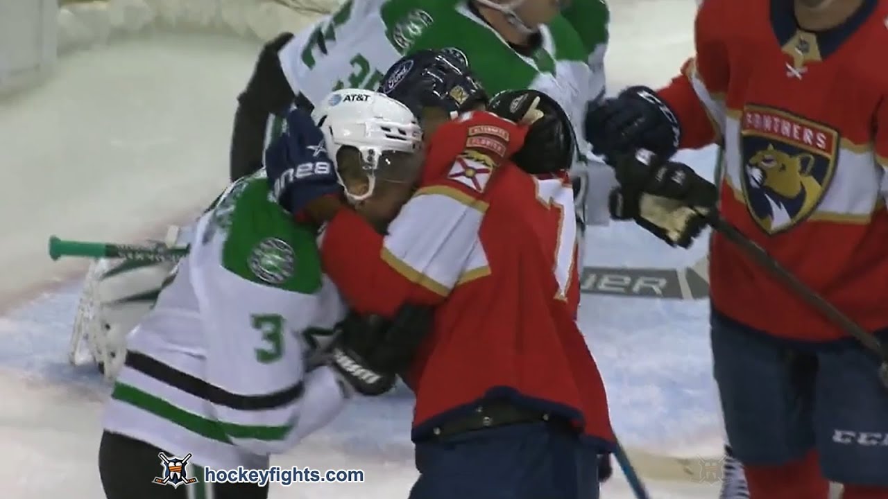 John Klingberg vs Patric Hornqvist Feb 22, 2021