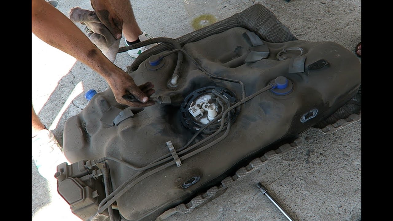Inlocuire pompa de benzina Opel Wauxhall Astra j, replace Astra J fuel pump