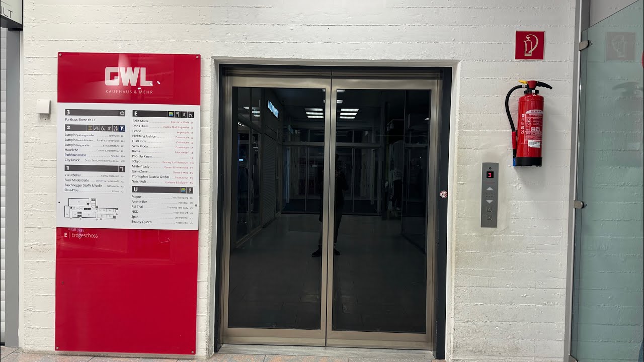 2019? Schindler Aufzug in einem GWL Kaufhaus & mehr in Bregenz
