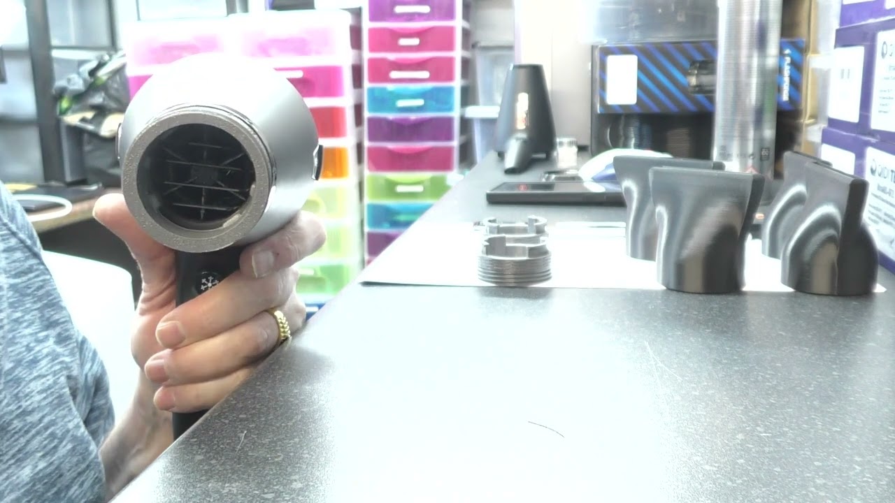 Как установить сменные насадки для GHD Air 1