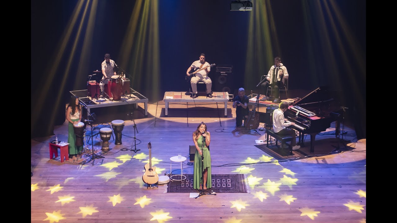 CLAREIA | Versão Ao Vivo | Marie Gabriella e banda no Teatro Paulo Eiró