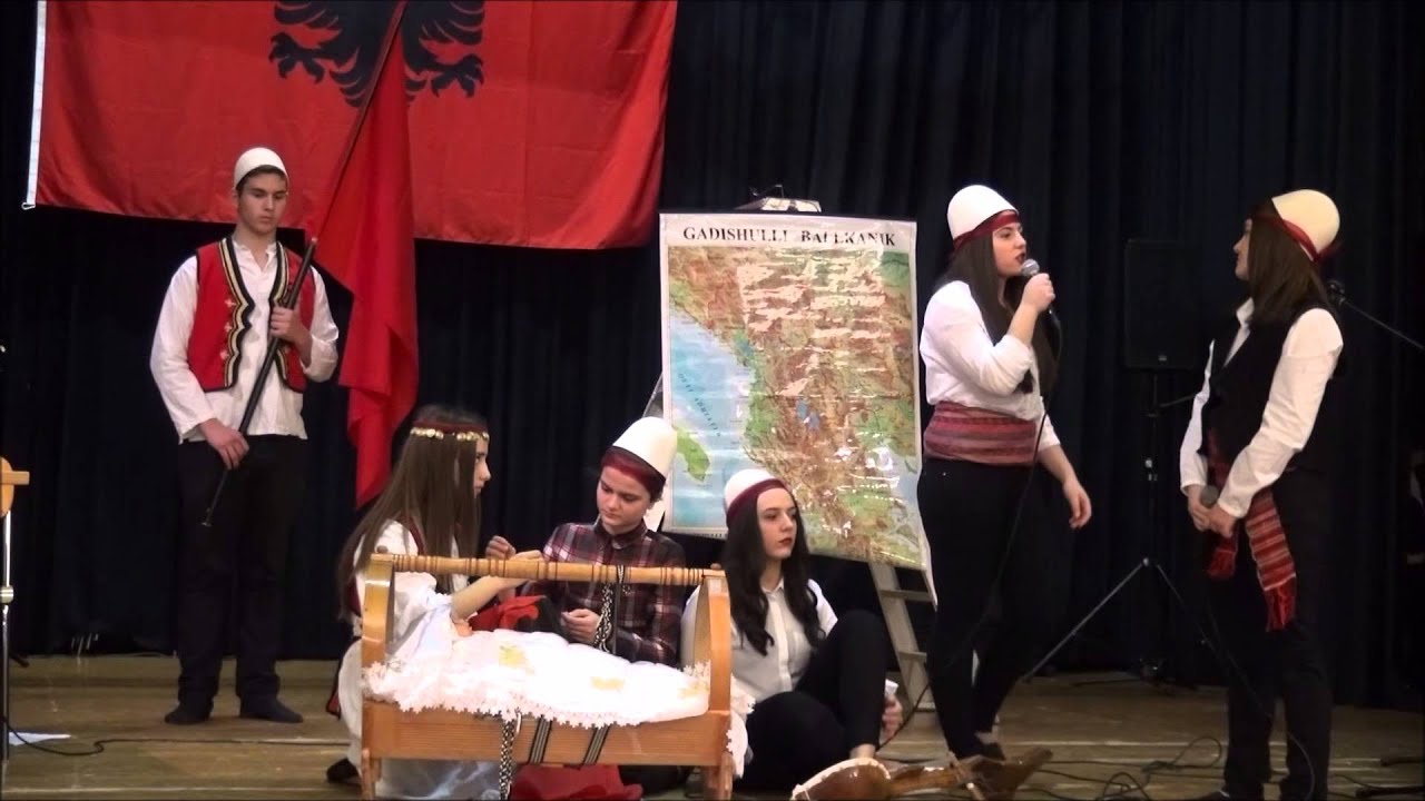 Festën e Flamurit 2015. recitalin Rron dhe do të rrojë Atdheu i shqipeve