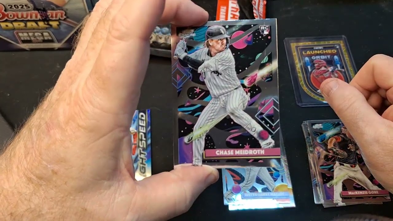 Бейсбольные карточки Topps Cosmic Chrome 2025 года — коллекционные наборы № 1