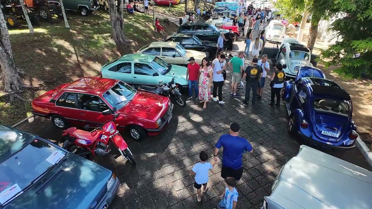 Encontro de carros antigos, em Fartura SP, 2026