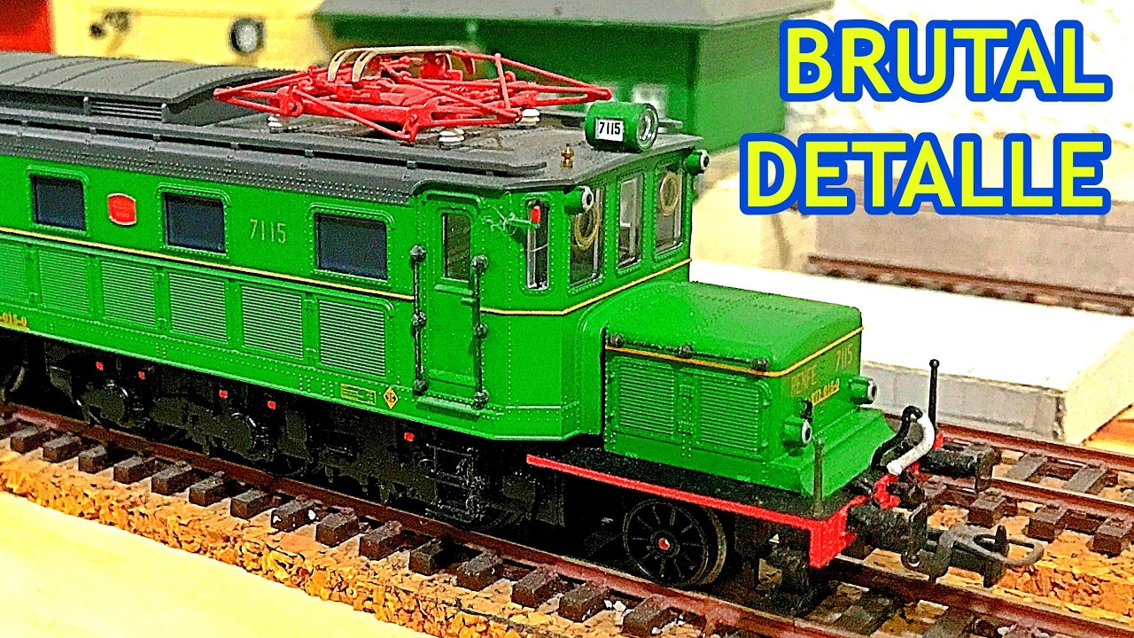 📦LOCOMOTORA Serie 7100 - 271 de RENFE Ibertren 42030-A Escala H0 analógica digitalizada UNBOXING