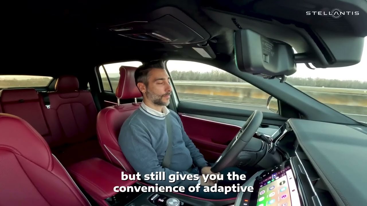 Stellantis prezentuje STLA AutoDrive, technologię autonomicznej jazdy &bdquo;Hands-Free&rdquo; i &bdquo;Eyes-Off&rdquo;.