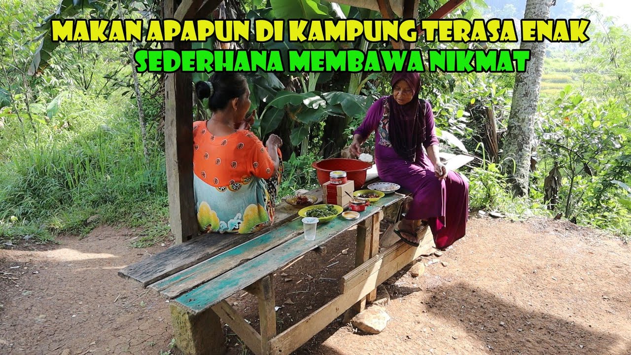 Bandung Oh Bandung...Disini Banyak Sekali Rumah Jadul..Kacanya Lebar Lebar..