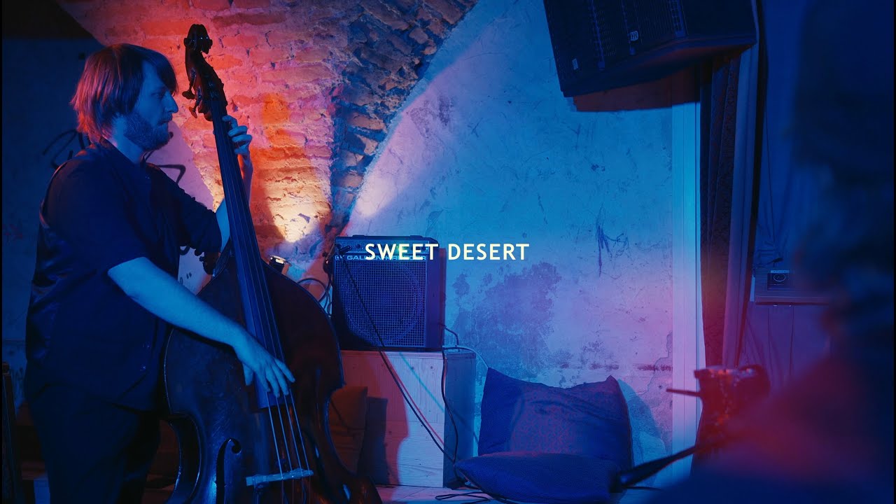 Yellow Fleet - Sweet Desert (live)