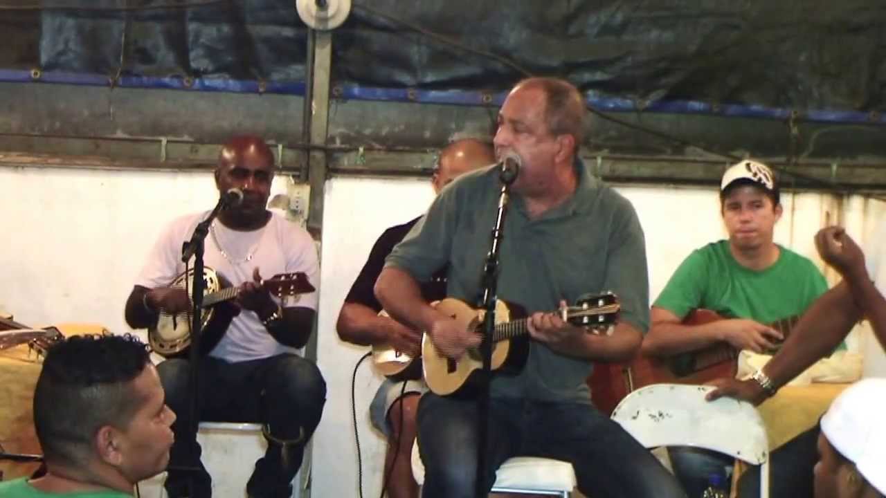 SOMBRINHA na RODA DE SAMBA DO NEM com a Família TIA DOCA em 08 09 2013 PH Registrou
