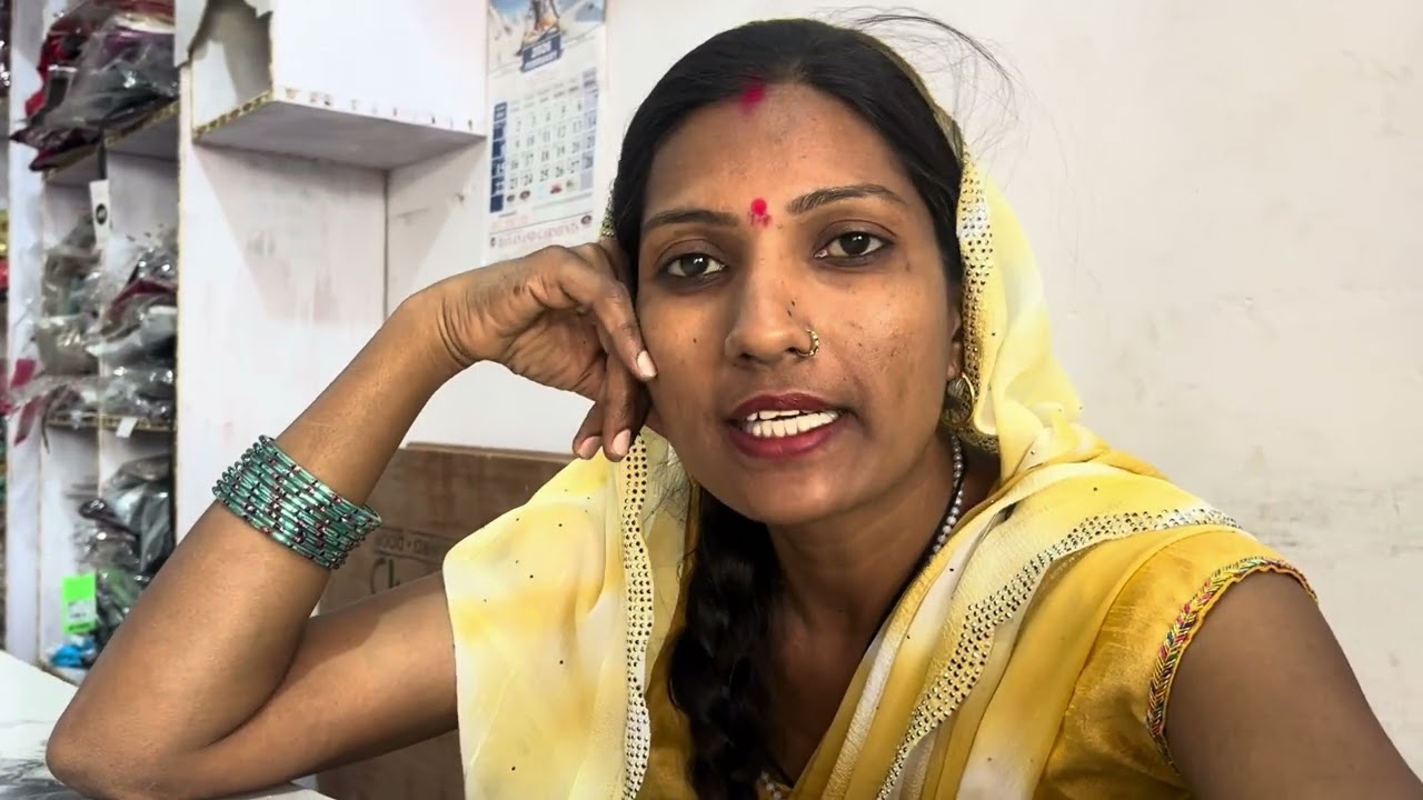 होल सेल में किसी को भी माल चाइयेतो कोल करे😇😇 