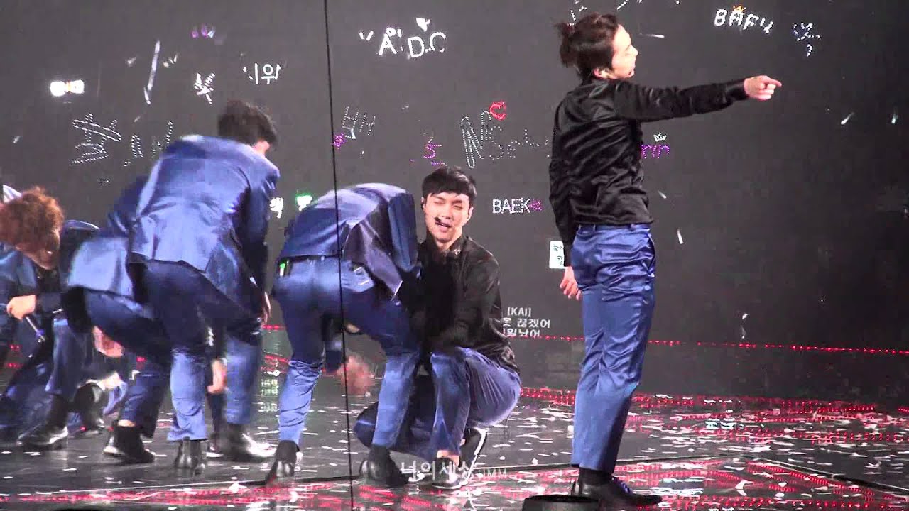 150531 The EXO'luXion in SHANGHAI - 늑대와미녀(Wolf) 레이버전 (Lay focus)