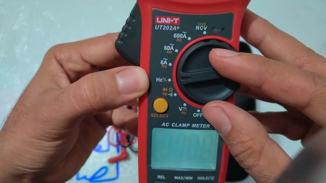 أفضل كلامب ميتر يوني تى +UNI-T 202 a
