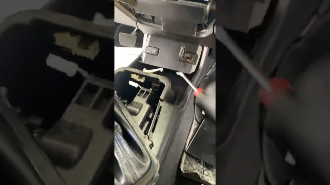 2017 Honda Civic a/c evaporator core removal.