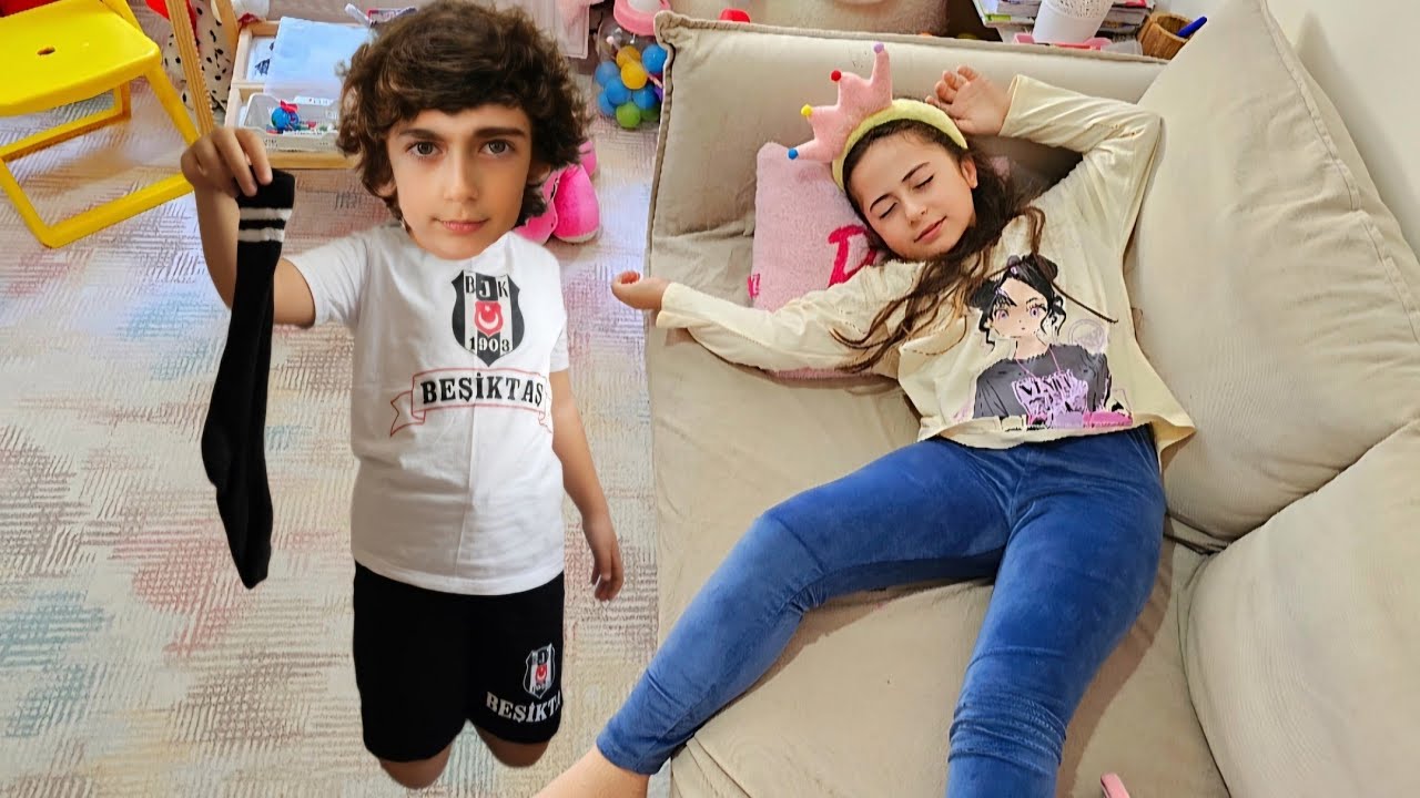 EYVAH ESMA BAYILDI ‼️ABİ KARDEŞ KAVGASI ALİCAN MAÇTAN GELDİ ÇORAPLARINI KARDEŞİNE KOKLATTI