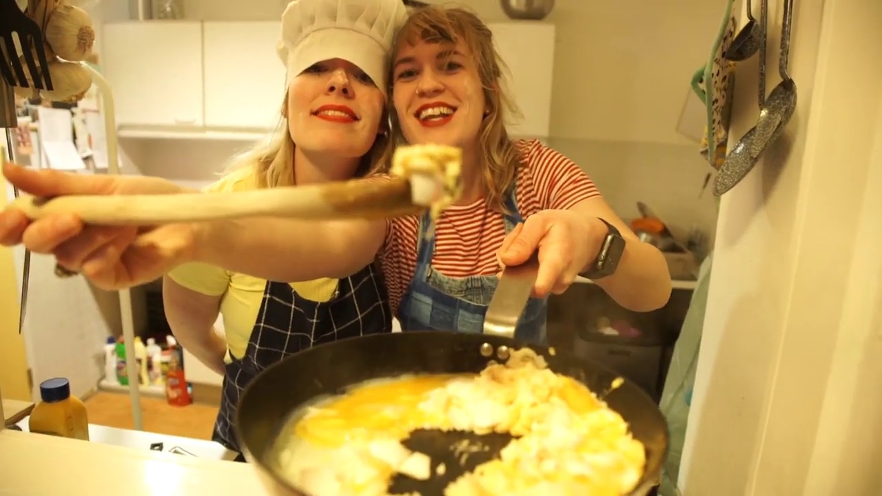Performanceduo Des Filles - Auditiefilmpje VPRO Koken met Konijnen