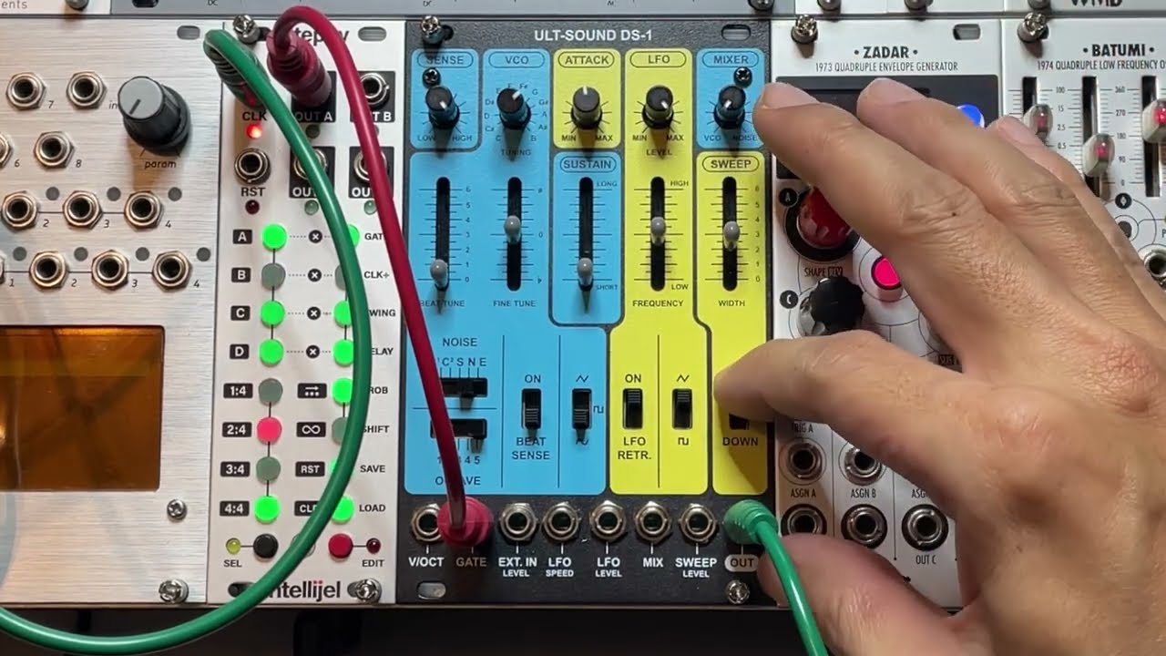 ULT-SOUND DS-1 FM modulation and percussion sounds
